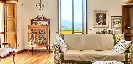 Elisa Bed & Breakfast