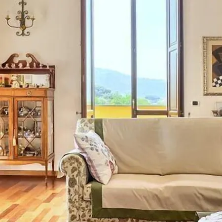 ベッド・アンド・ブレックファスト Elisa 3*