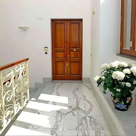 B&B Villa Elisa Bed & Breakfast Meta