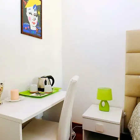 Elisa ベッド・アンド・ブレックファスト メタ